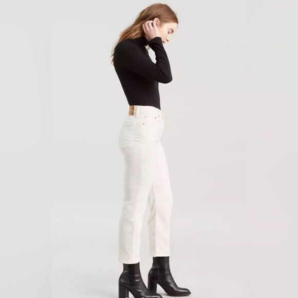 Levi’s Wedgie Straight white Corduroy Pants 24 - Picture 1 of 9